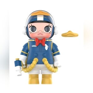 Mega Space Molly Donald Duck 400% (RARE AND UNOPENED)